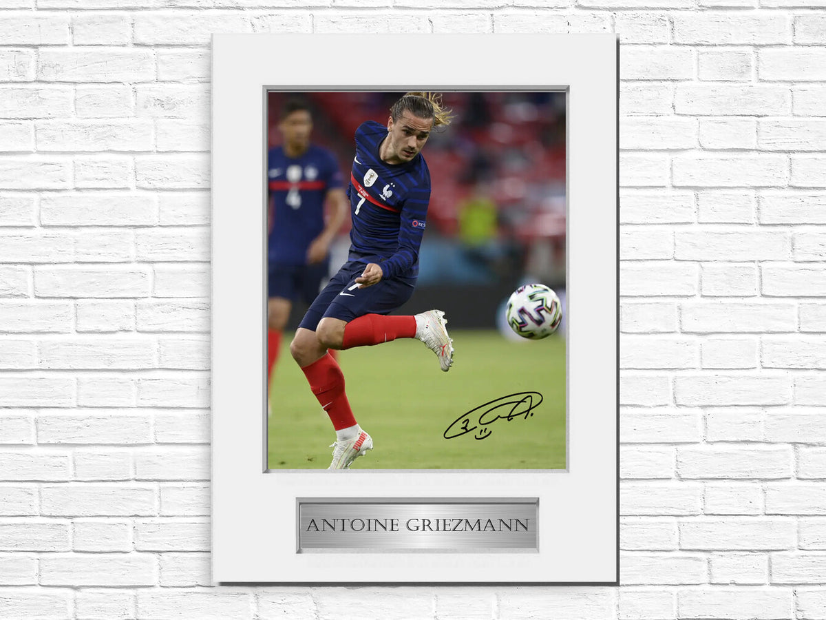 Antoine Griezmann France Football Player A4 Signed Photo Display Mount Gift