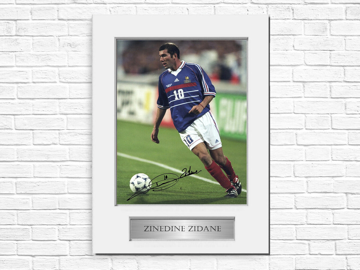 Zinedine Zidane France 1998 Football Player A4 Signed Photo Display Mount Gift