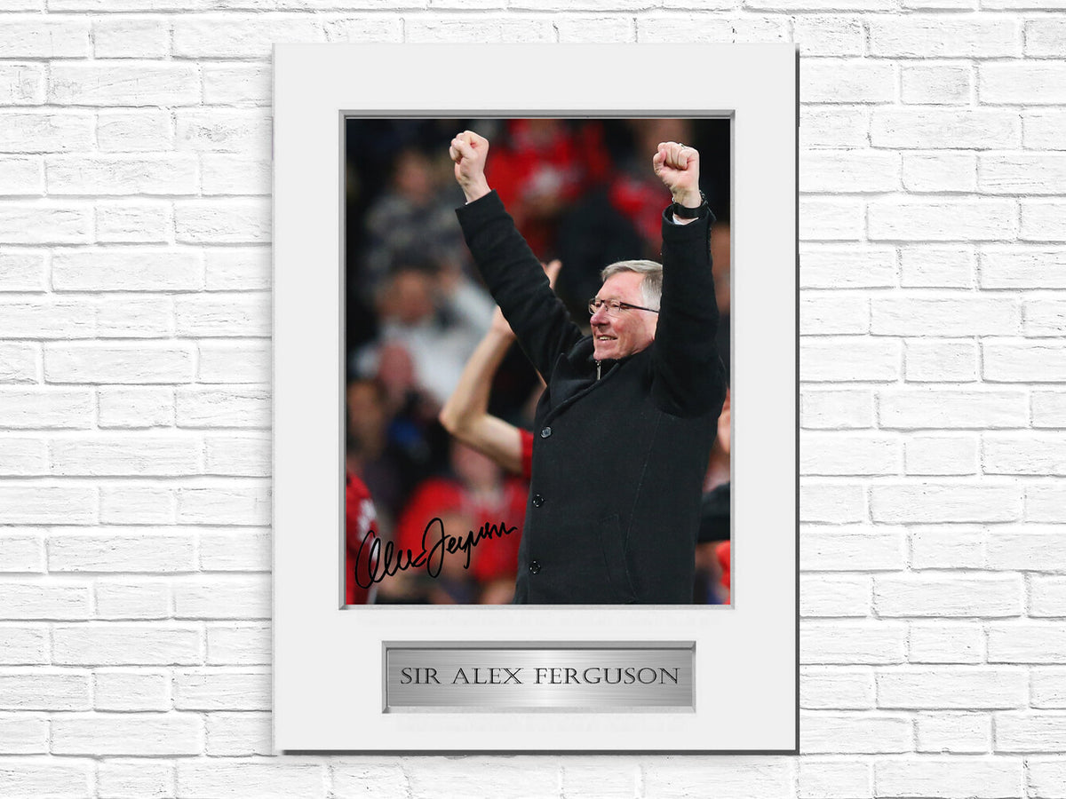 Sir Alex Ferguson Manchester United Manager A4 Signed Photo Display Mount Gift