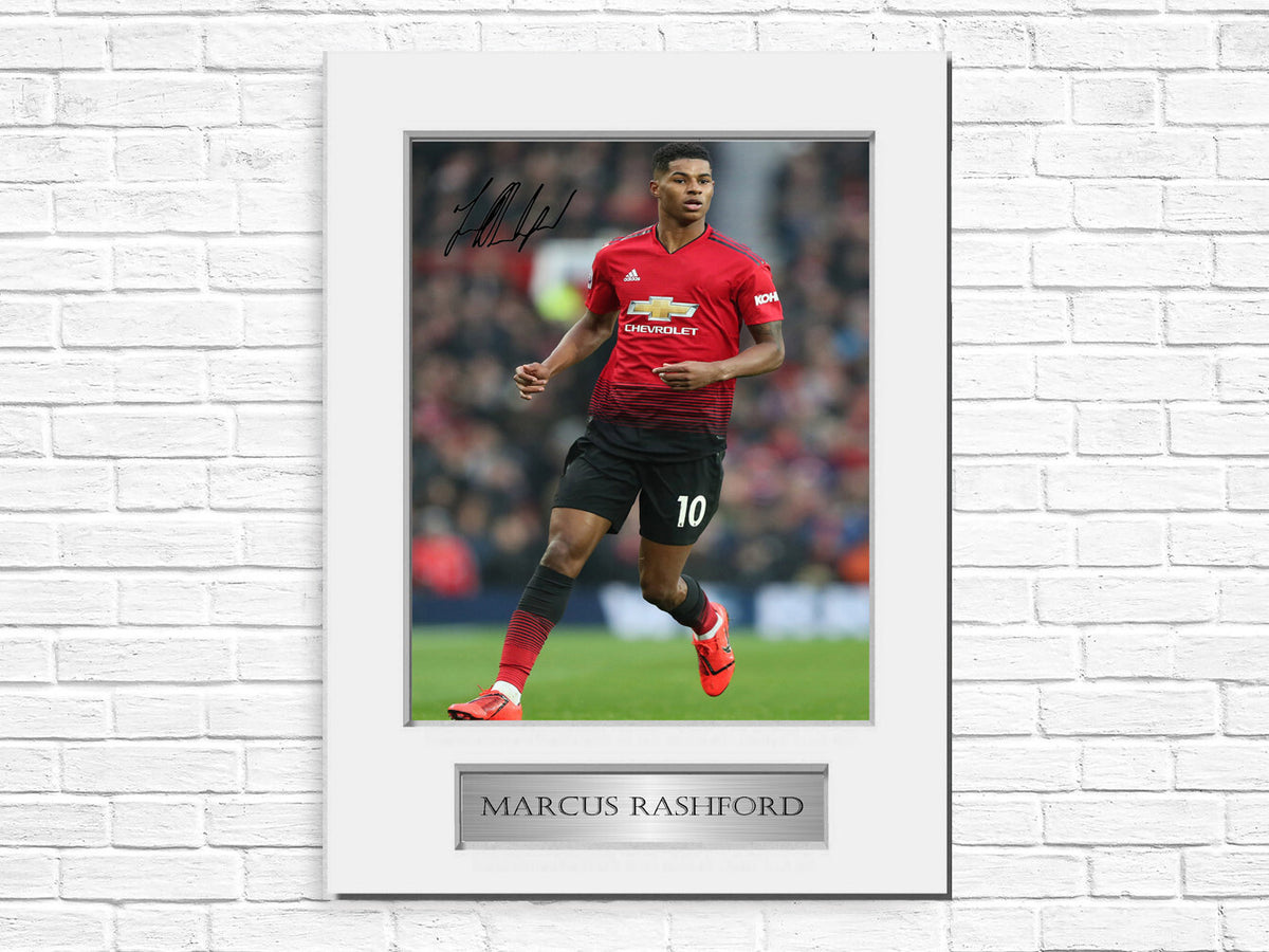Marcus Rashford Manchester United Player A4 Signed Photo Display Mount Gift