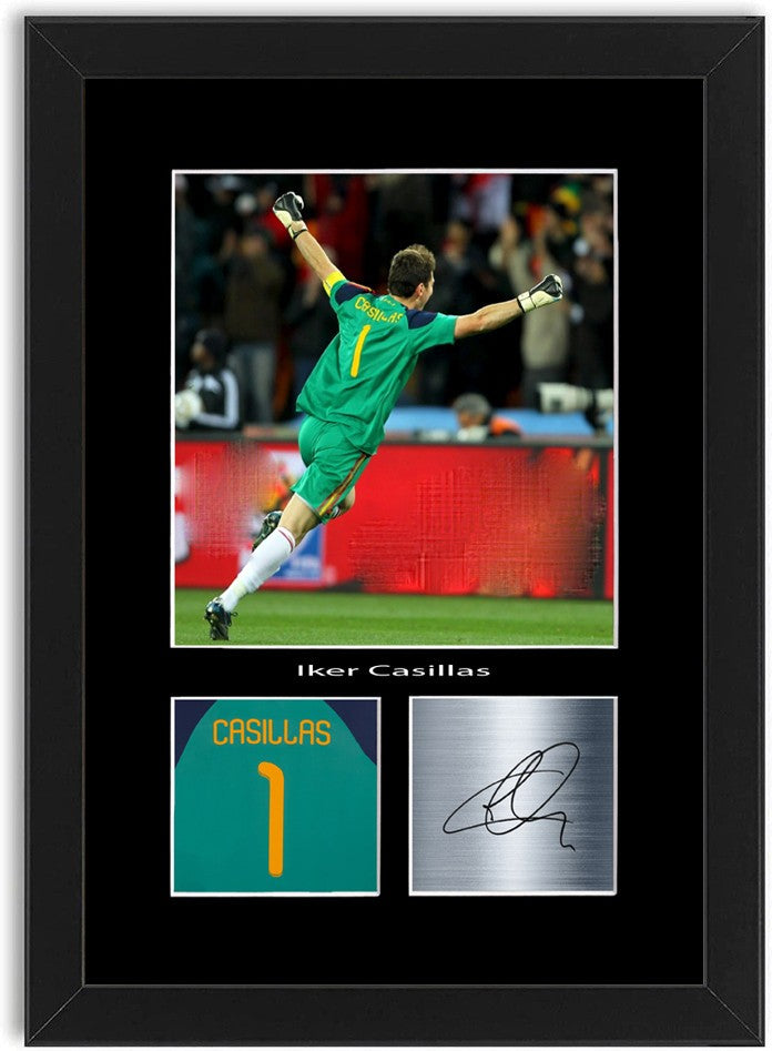 Iker Casillas Spain Football Poster Signed Print Photo A4 Wall Art Framed