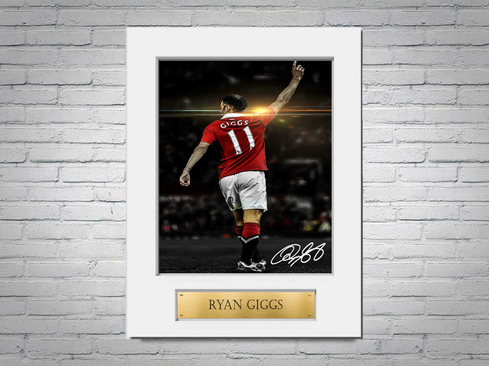 Ryan Giggs Manchester United Printed Signed Autograph Photo Display Mount Gift
