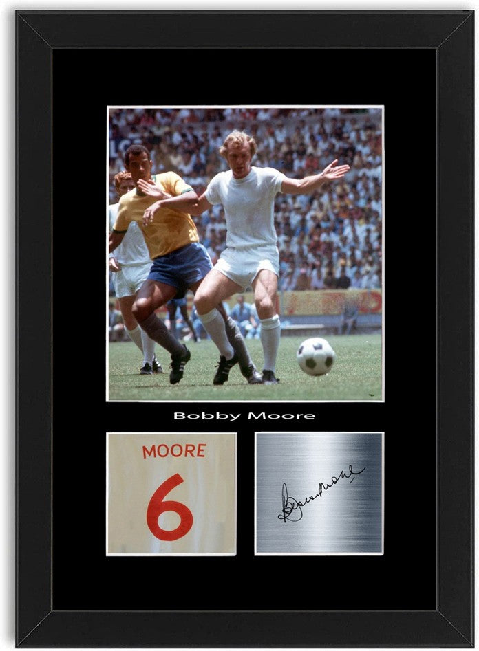 Bobby Moore England Football Poster Signed Print Photo A4 Wall Art Framed
