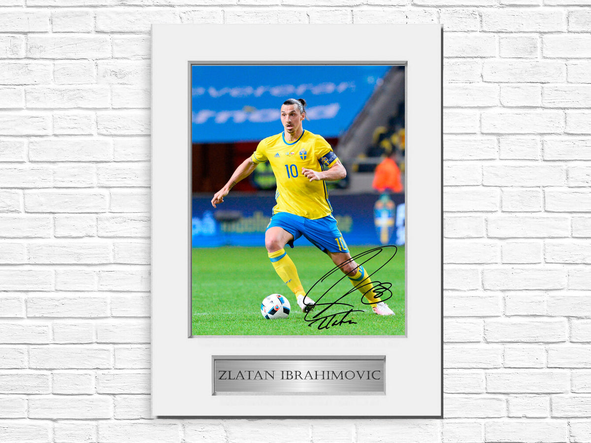 Zlatan Ibrahimovic Sweden Football Player A4 Signed Photo Display Mount Gift