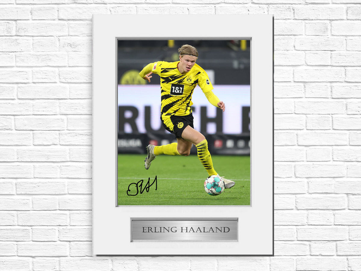 Erling Haaland Borussia Dortmund Player A4 Signed Photo Display Mount Gift
