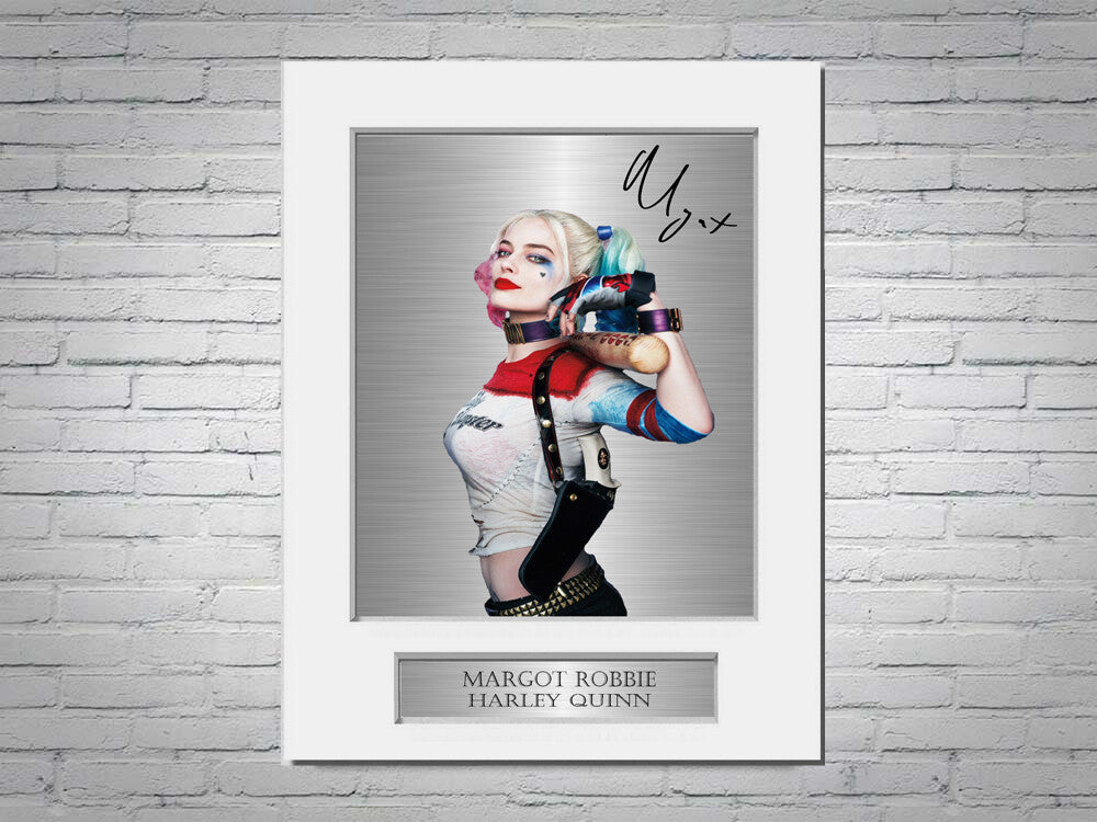 Margot Robbie Harley Quinn Signed Photo Display Mount A4 