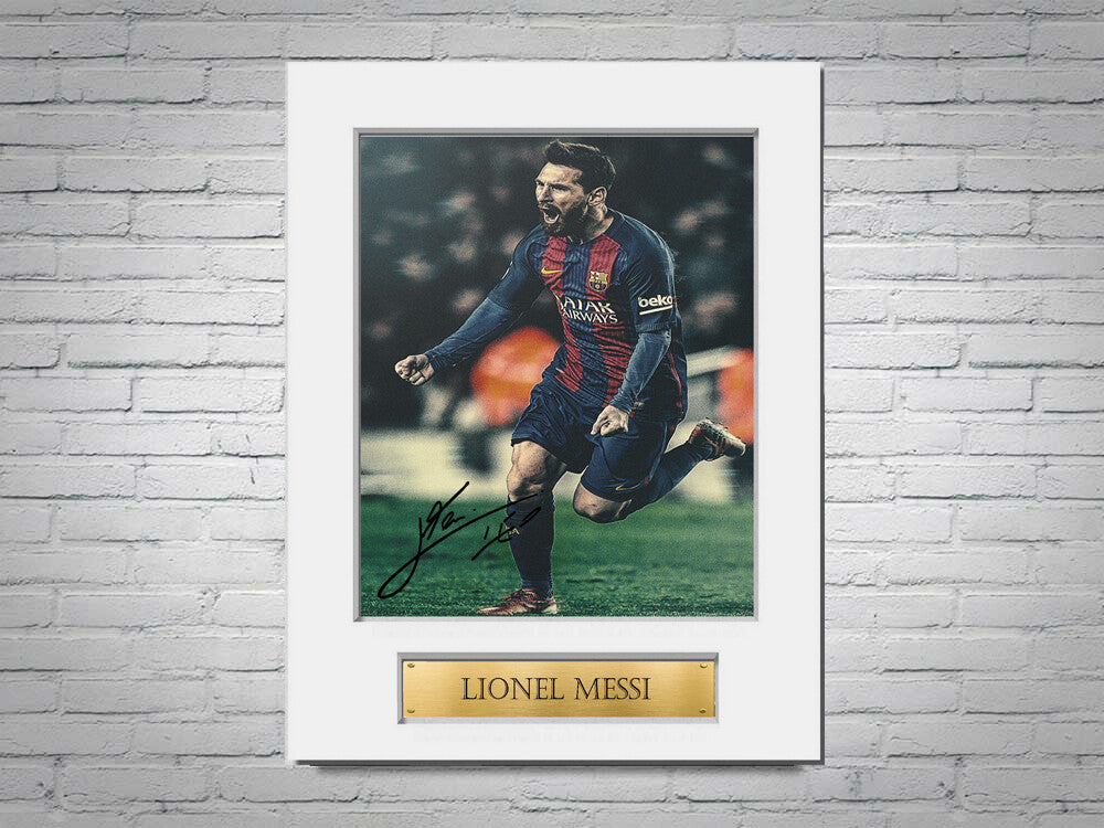 Lionel Messi FC Barcelona A4 Printed Signed Autograph Photo Display Mount Gift