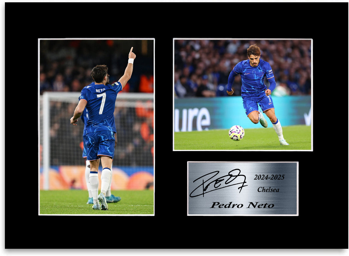 Pedro Neto Chelsea Player mounted display by LJW Prints