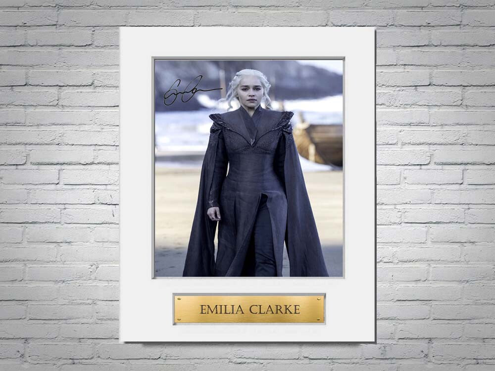 Emillia Clarke Printed GoT Signed Autograph Photo Display Mount Gift